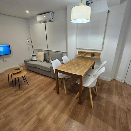 Alameda Colon By Hdc Apartments Malaga Bagian luar foto