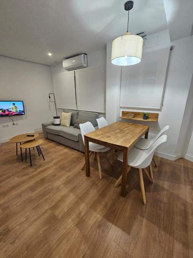 Alameda Colon By Hdc Apartments Malaga Bagian luar foto